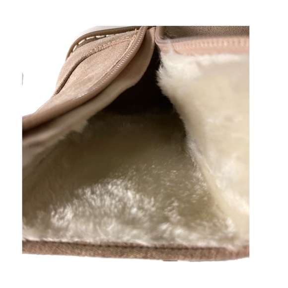 Cat & Jack Isla Toddler Girls Faux-Fur Suede Shooting Star Boots - Picture 5 of 5